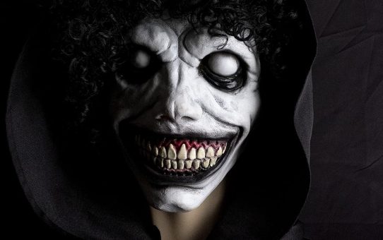1 hour of deep... relaxing.... HORROR MUSIC!!